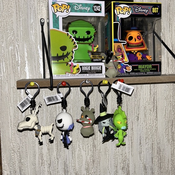 Surprise box filled with over 10-15 different items from NBC $10-$40 each - Picture 5 of 5